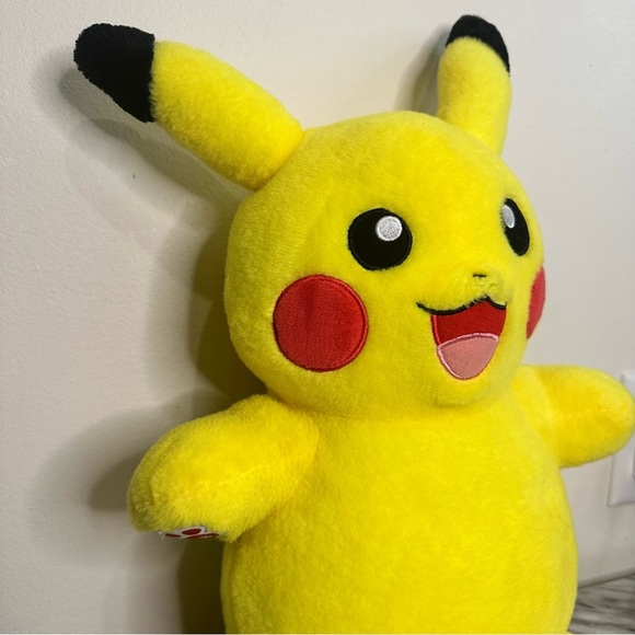 Pokémon Pikachu Build-A-Bear Plush  Official Build-A-Bear Workshop Exclusive - Picture 3 of 5